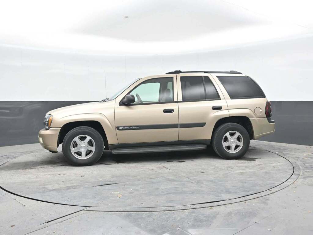 2004 Chevrolet TrailBlazer LS