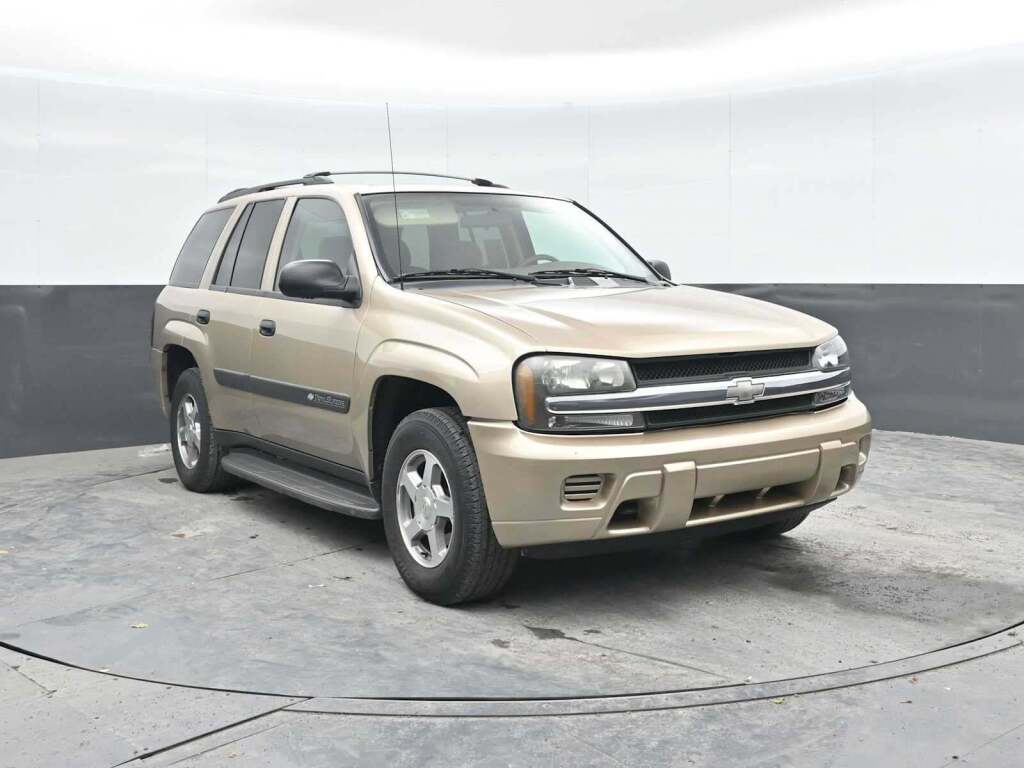 2004 Chevrolet TrailBlazer LS