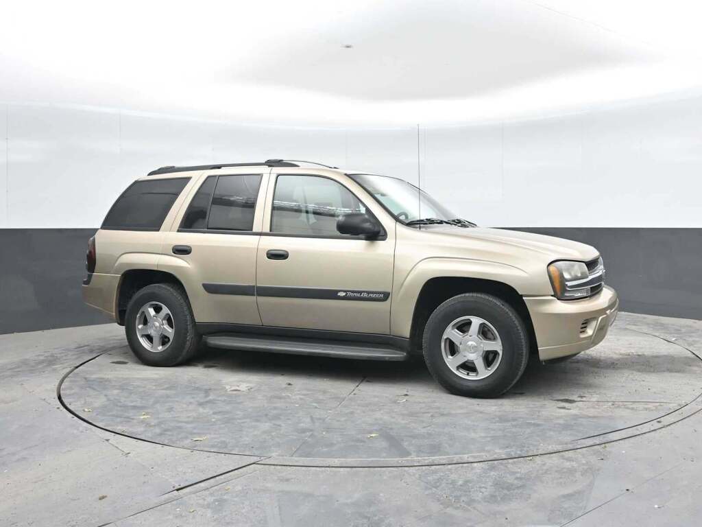 2004 Chevrolet TrailBlazer LS