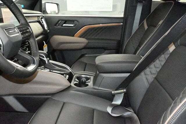 2026 GMC Canyon Denali, 4WD