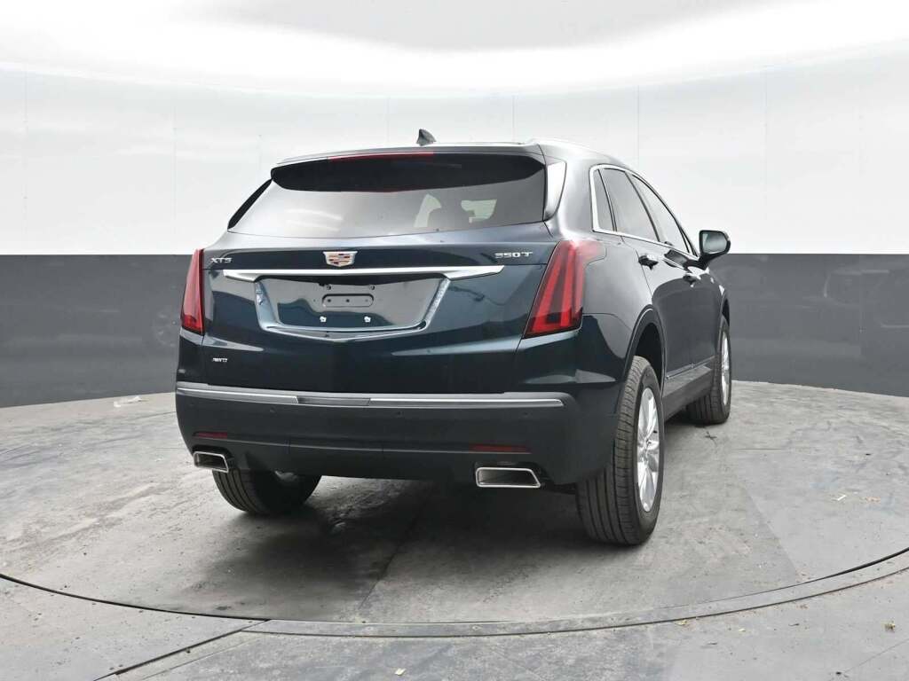 2026 Cadillac XT5 Luxury AWD