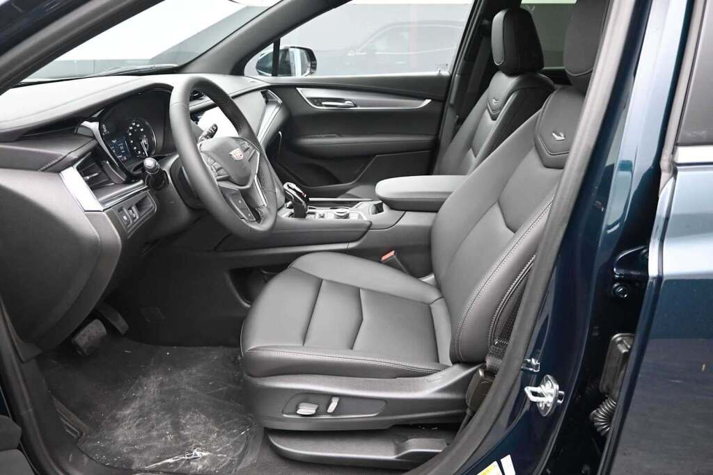 2026 Cadillac XT5 Luxury AWD