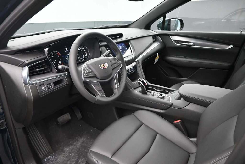 2026 Cadillac XT5 Luxury AWD