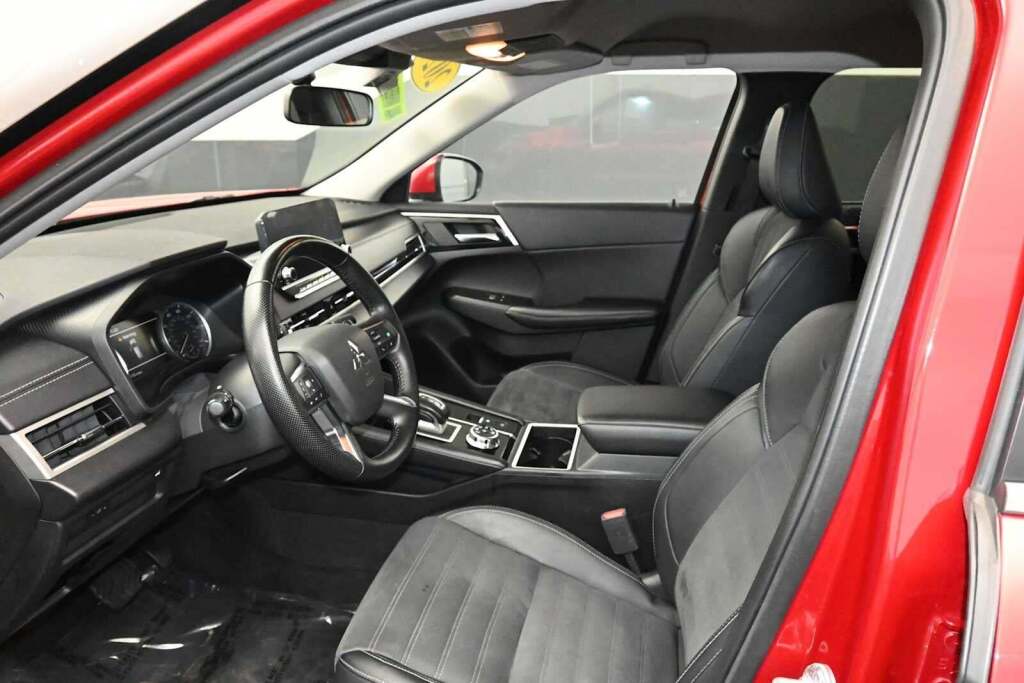 2024 Mitsubishi Outlander SE 2.5 S-AWC