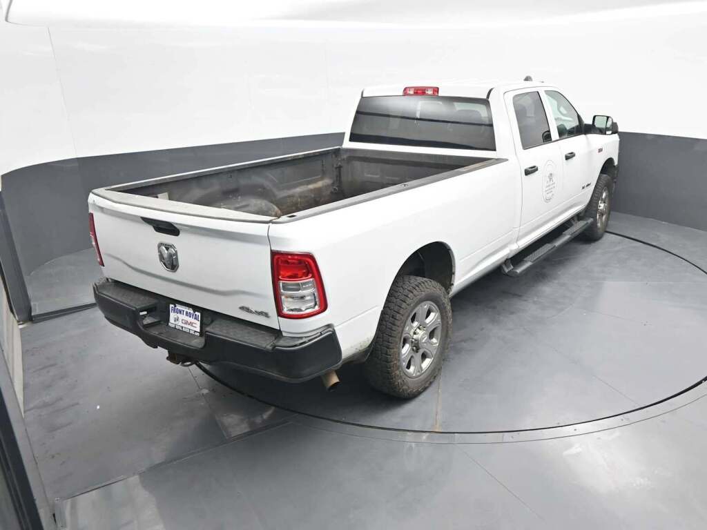 2022 Ram 2500 Tradesman Crew Cab 4x4 8' Box