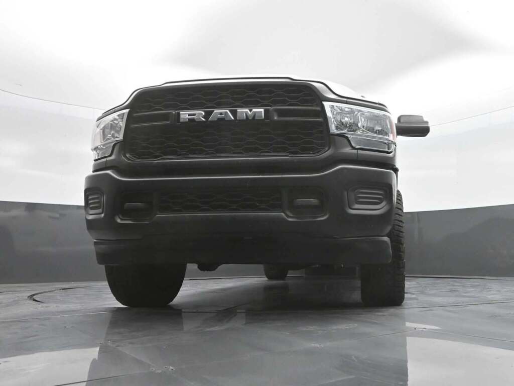 2022 Ram 2500 Tradesman Crew Cab 4x4 8' Box