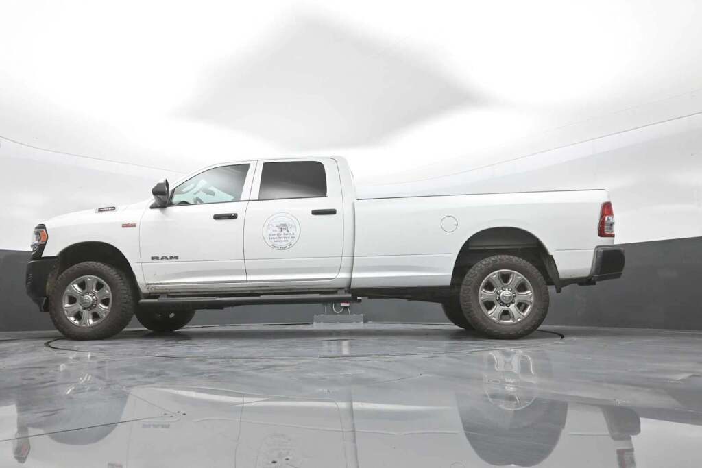 2022 Ram 2500 Tradesman Crew Cab 4x4 8' Box