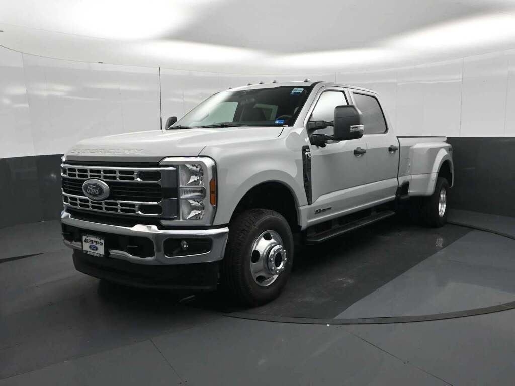 2026 Ford F-350 Super Duty XLT