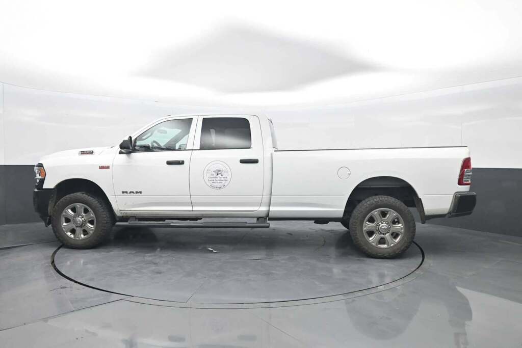 2022 Ram 2500 Tradesman Crew Cab 4x4 8' Box