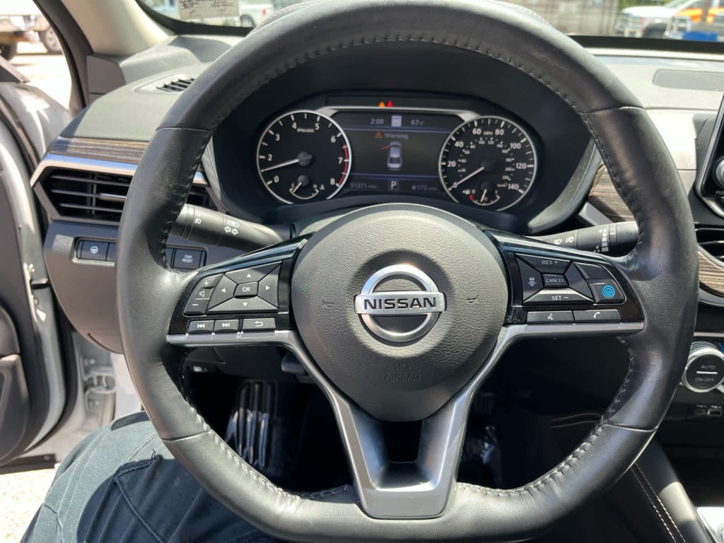 2021 Nissan Altima SL FWD