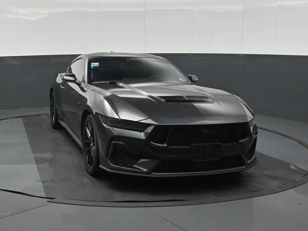 2024 Ford Mustang GT Premium Fastback