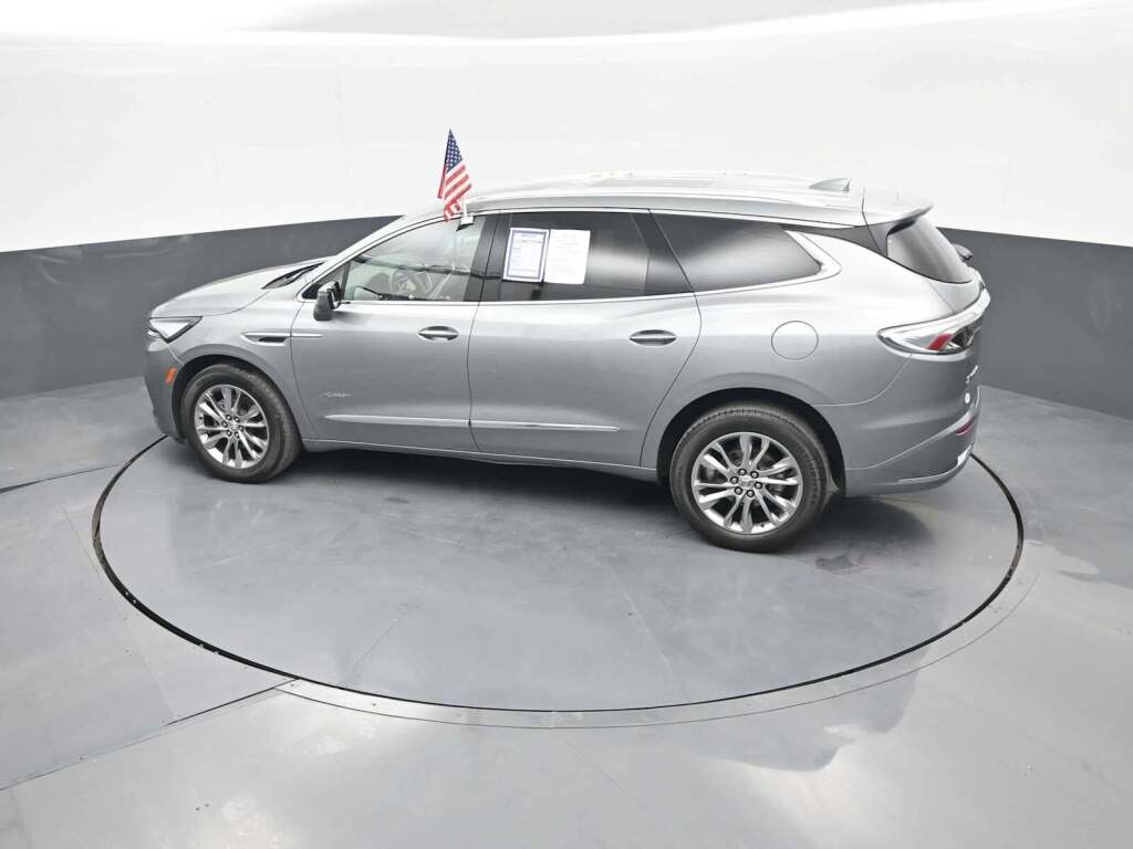 2024 Buick Enclave Avenir