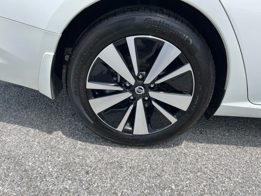 2021 Nissan Altima SL FWD