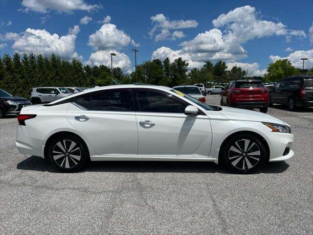 2021 Nissan Altima SL FWD