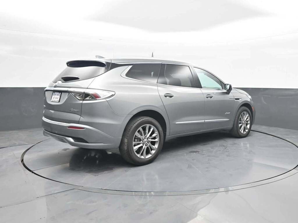 2024 Buick Enclave Avenir