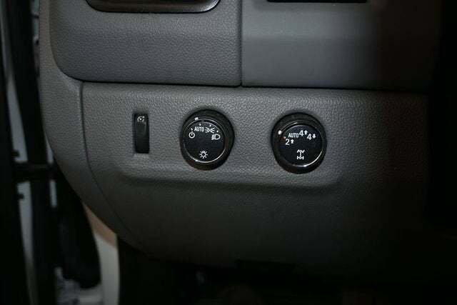 2022 GMC Canyon 4WD Extended Cab Elevation Standard