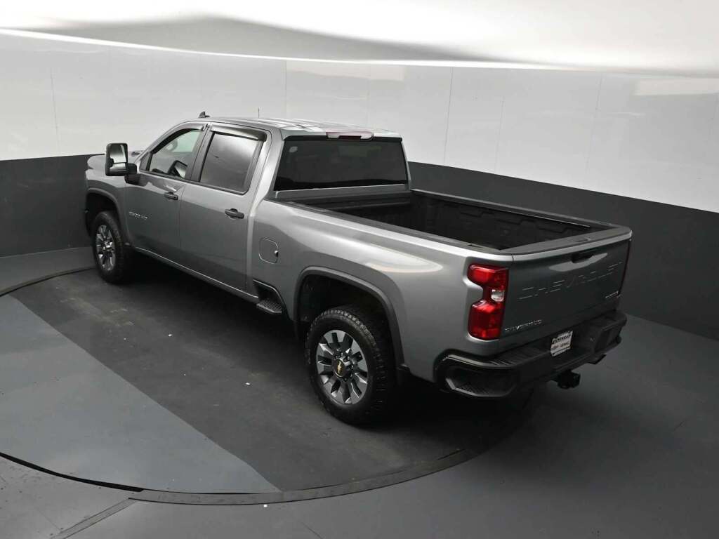 2025 Chevrolet Silverado 2500HD Custom