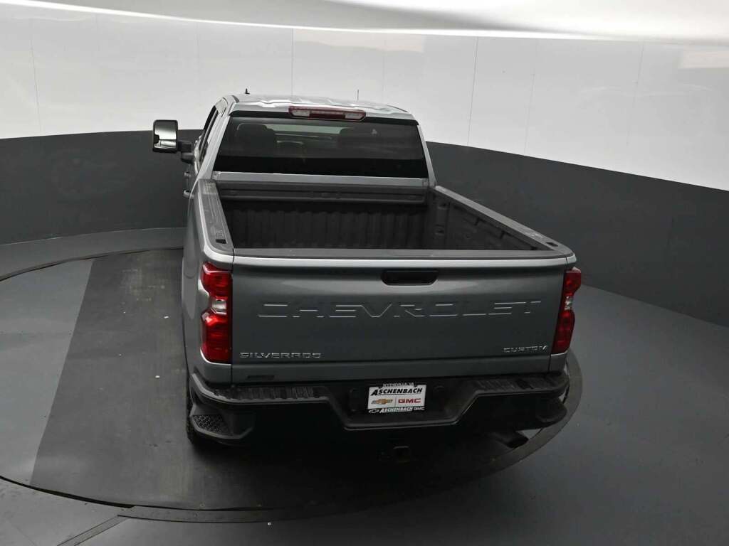 2025 Chevrolet Silverado 2500HD Custom