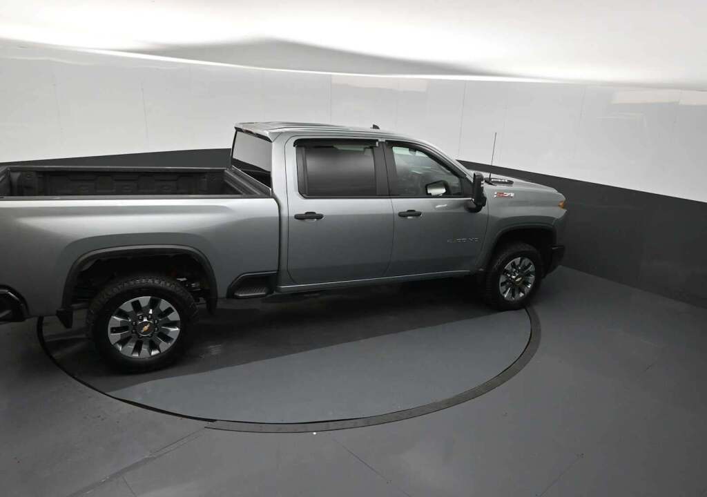 2025 Chevrolet Silverado 2500HD Custom