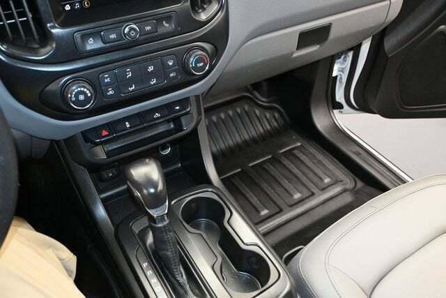 2022 GMC Canyon 4WD Extended Cab Elevation Standard