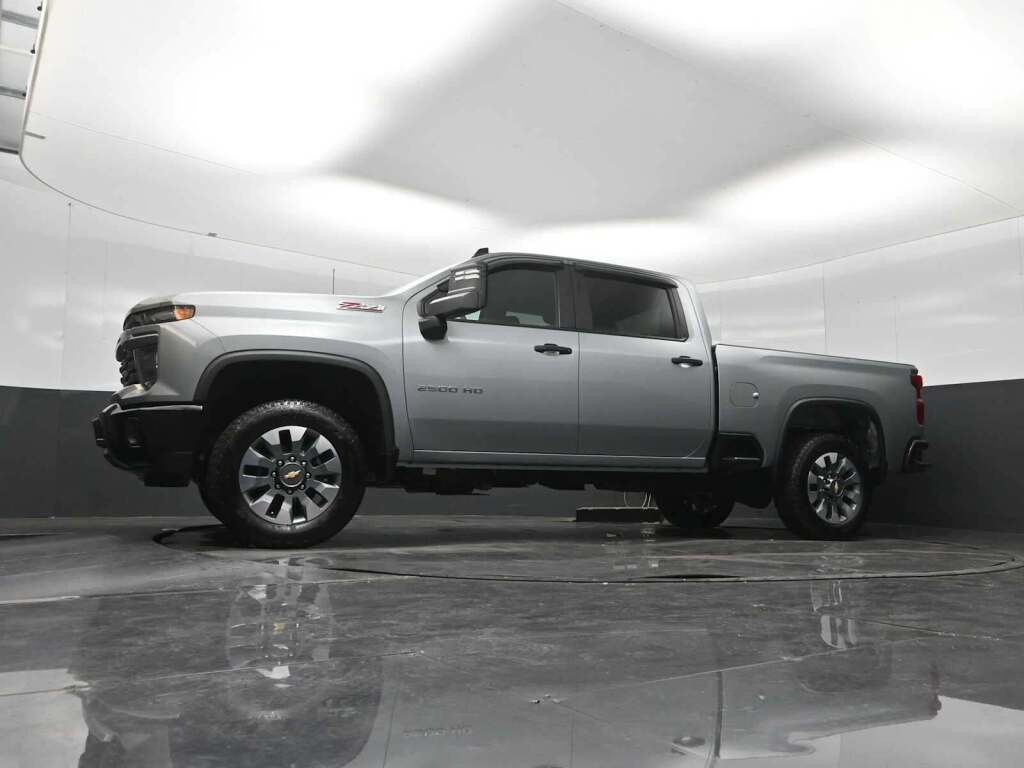 2025 Chevrolet Silverado 2500HD Custom