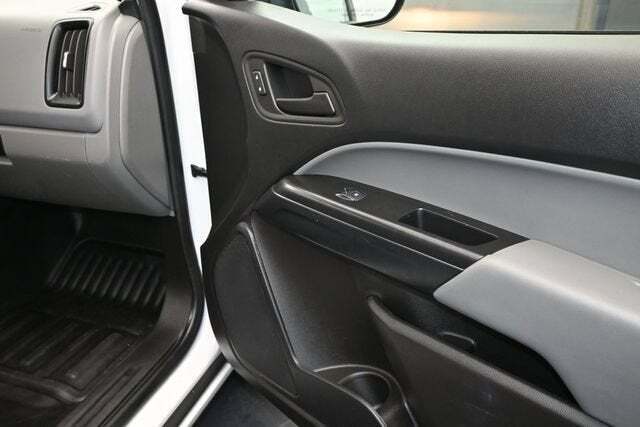 2022 GMC Canyon 4WD Extended Cab Elevation Standard