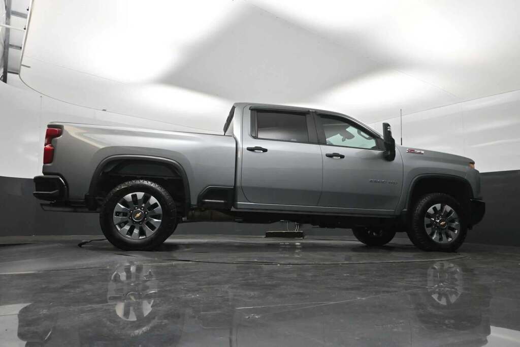 2025 Chevrolet Silverado 2500HD Custom