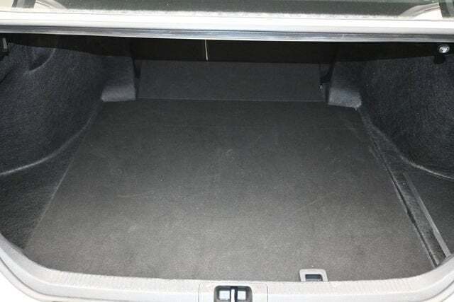 2024 Toyota Camry Hybrid XLE