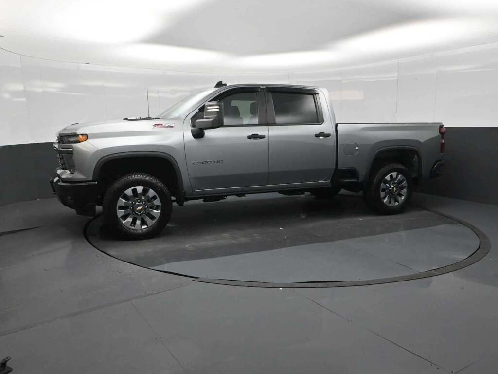 2025 Chevrolet Silverado 2500HD Custom