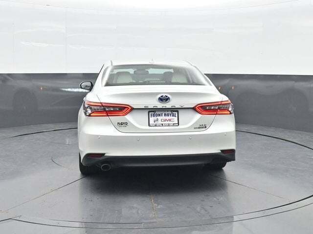 2024 Toyota Camry Hybrid XLE
