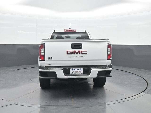 2022 GMC Canyon 4WD Extended Cab Elevation Standard