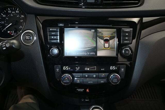 2022 Nissan Rogue Sport SL AWD Xtronic CVT