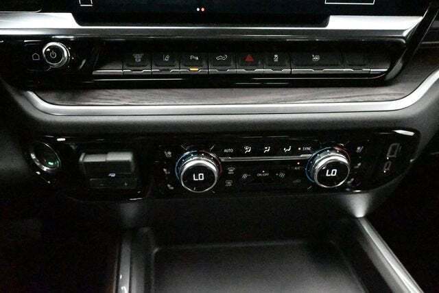 2026 GMC Sierra 2500HD SLT