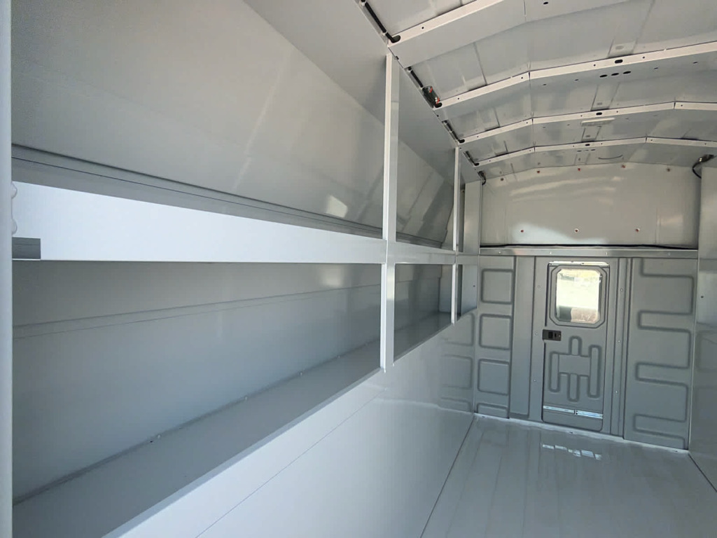 2025 GMC Savana Cutaway Work Van