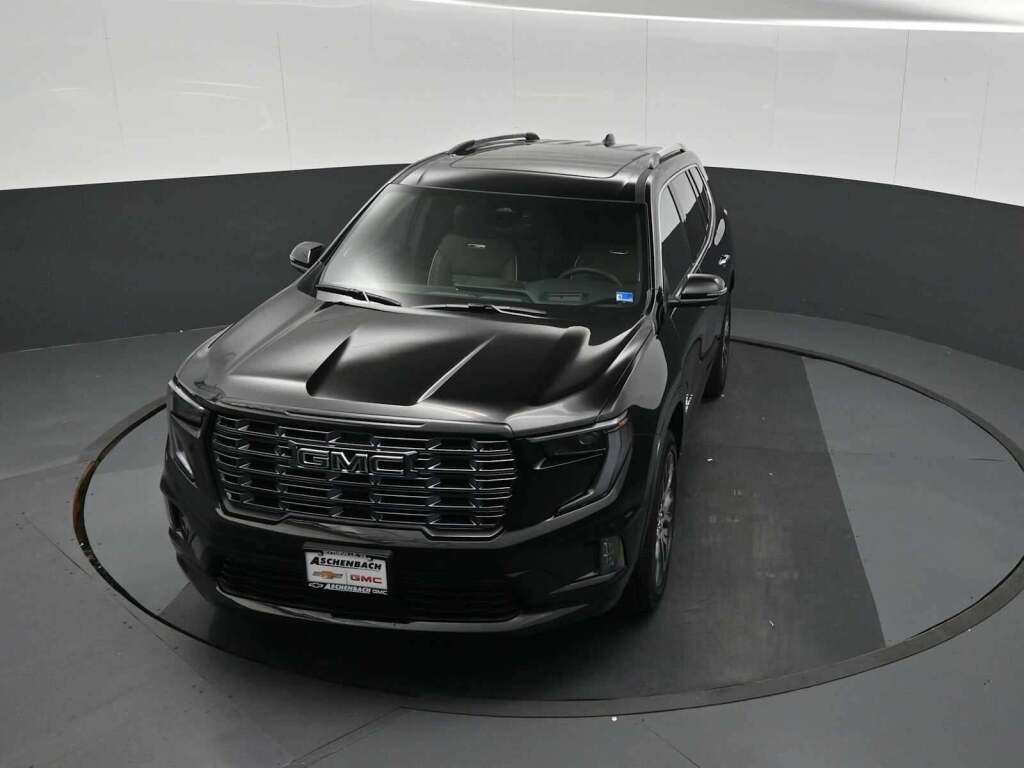 2026 GMC Acadia Denali Ultimate AWD