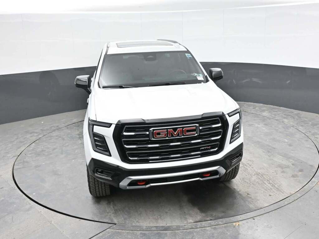 2026 GMC Yukon XL 4WD AT4