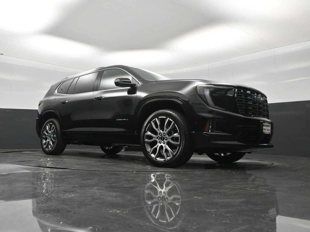 2026 GMC Acadia Denali Ultimate AWD