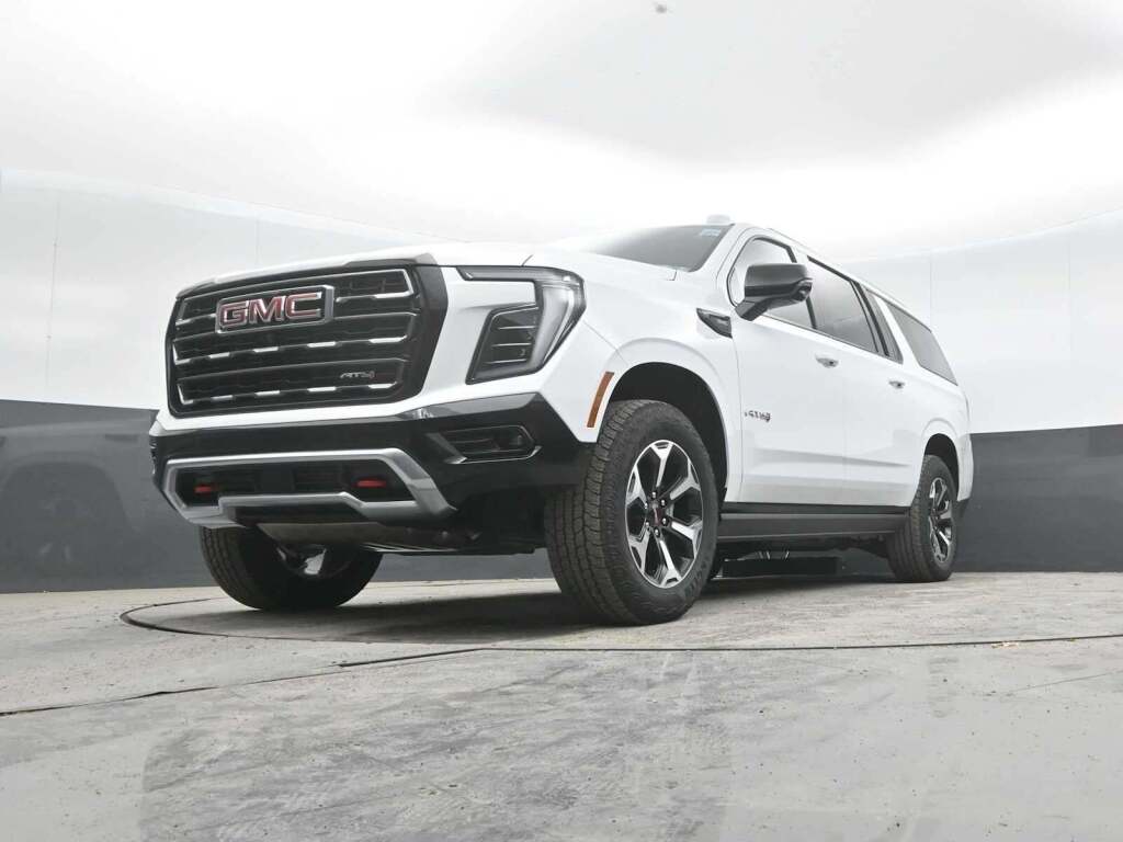 2026 GMC Yukon XL 4WD AT4