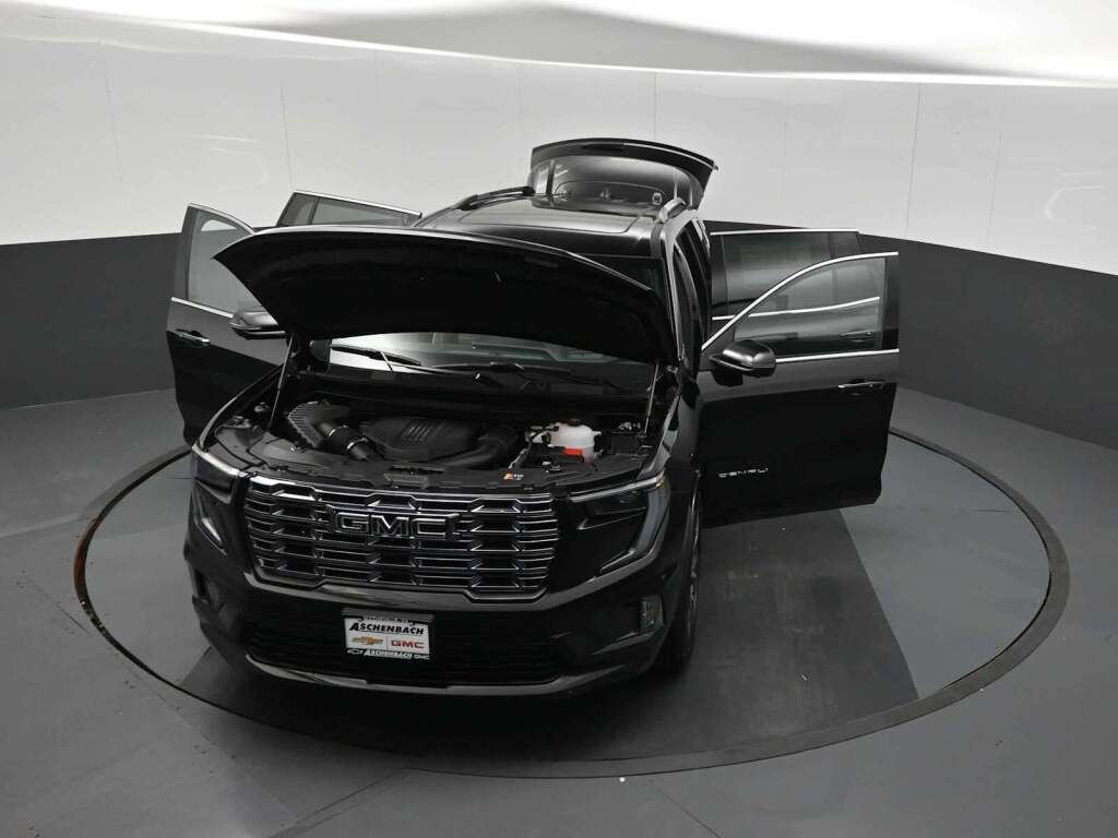 2026 GMC Acadia Denali Ultimate AWD