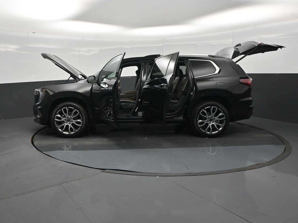 2026 GMC Acadia Denali Ultimate AWD