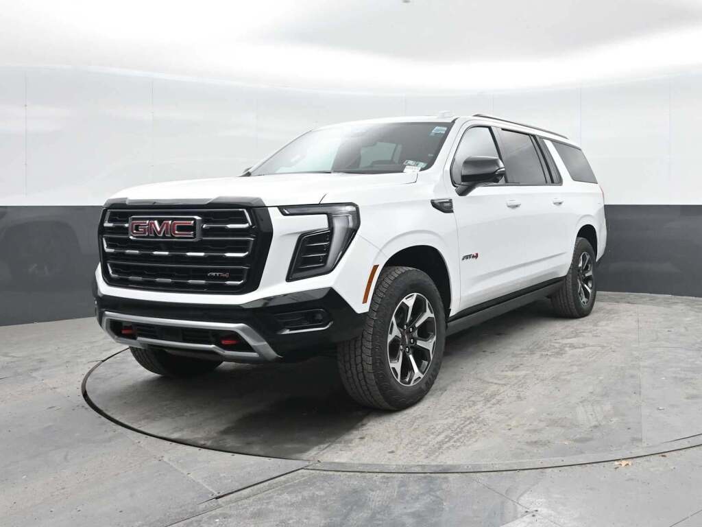 2026 GMC Yukon XL 4WD AT4