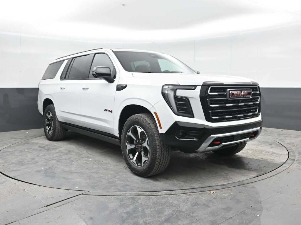 2026 GMC Yukon XL 4WD AT4