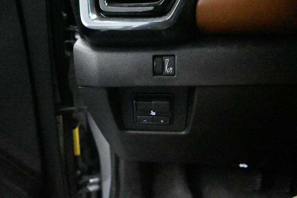 2024 GMC Canyon 4WD AT4