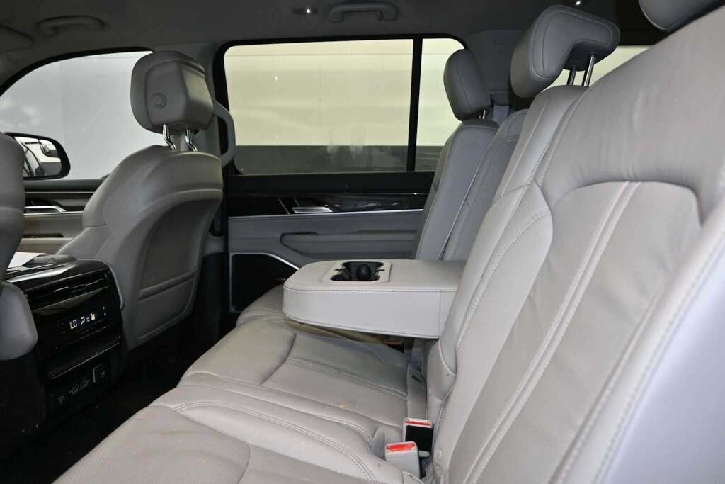 2022 Jeep Wagoneer Series II 4x4