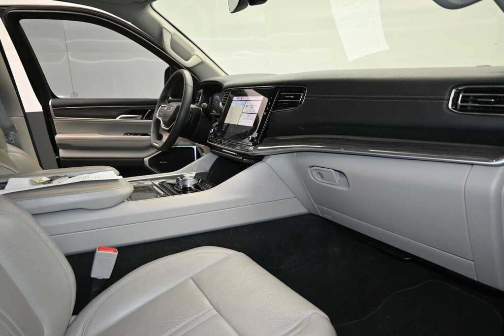 2022 Jeep Wagoneer Series II 4x4