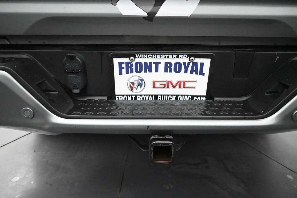 2024 GMC Canyon 4WD AT4