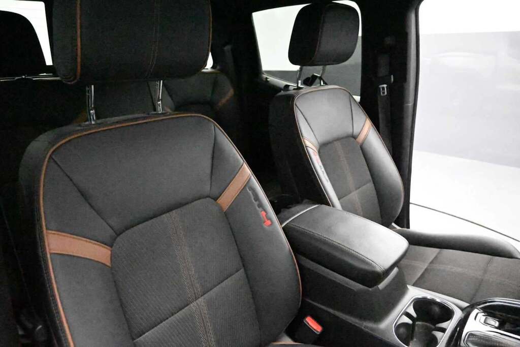 2024 GMC Canyon 4WD AT4