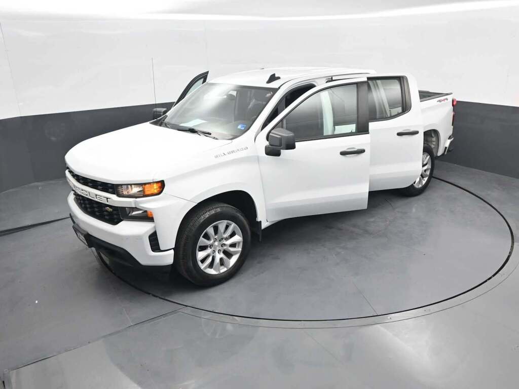 2022 Chevrolet Silverado 1500 LTD Custom