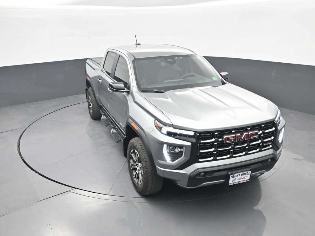 2024 GMC Canyon 4WD AT4