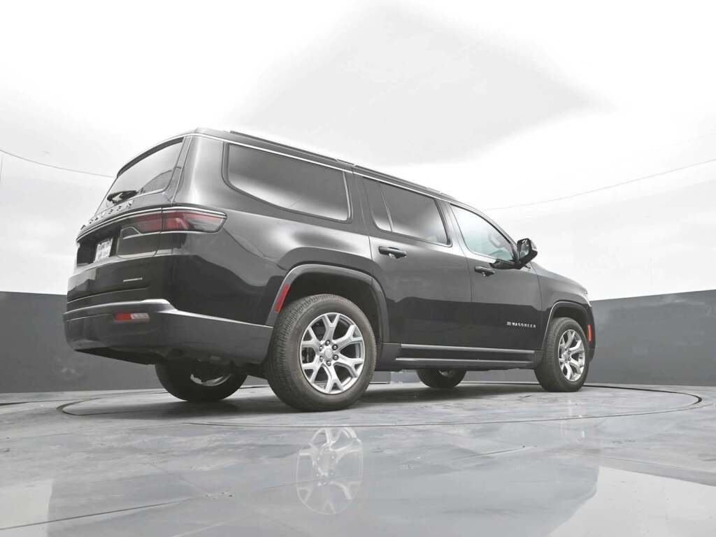 2022 Jeep Wagoneer Series II 4x4